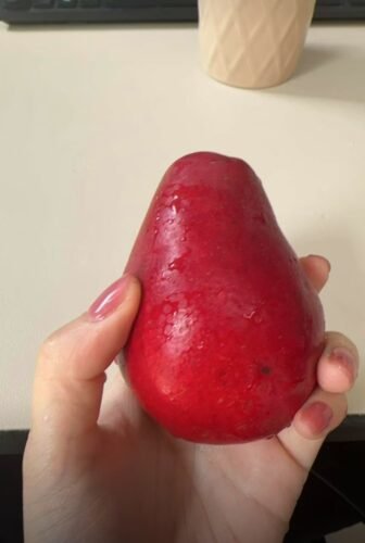 New Zealand Red Pear photo review