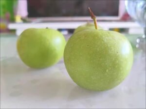 Green Apples photo review
